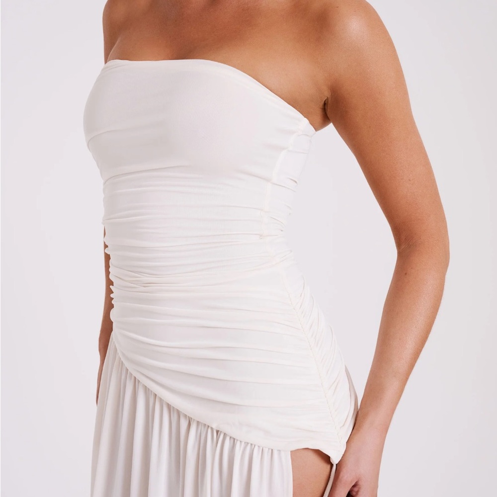 Meshki White Strapless Maxi Gown - Picture 2 of 3